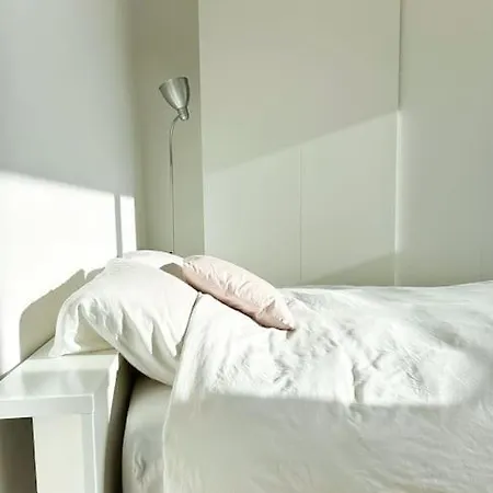 Appartement Charming 3-bedroom House With Big City Garden, Ideal For Expats Or Families Antwerpen